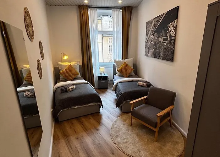 Old Oak Easystay Wuppertal