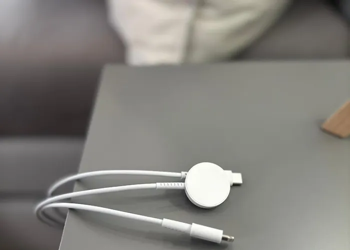 Apartment Old Oak Easystay *