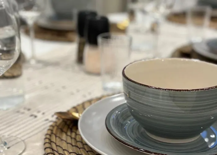 Apartment Old Oak Easystay *